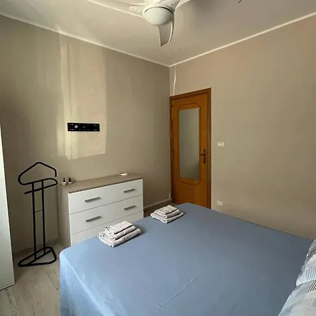 Etna Marine Garden 아파트 *