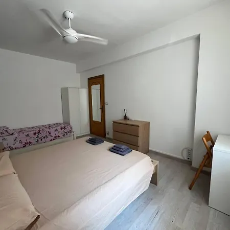 Etna Marine Garden 리포스토